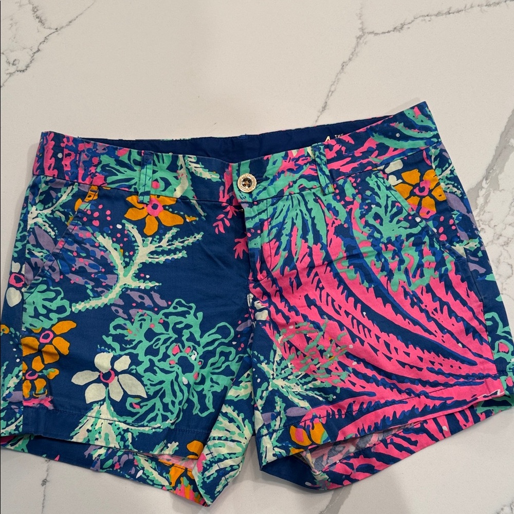 Lilly Pulitzer Colorful Floral Women's Shorts - The Callahan 5” inseam